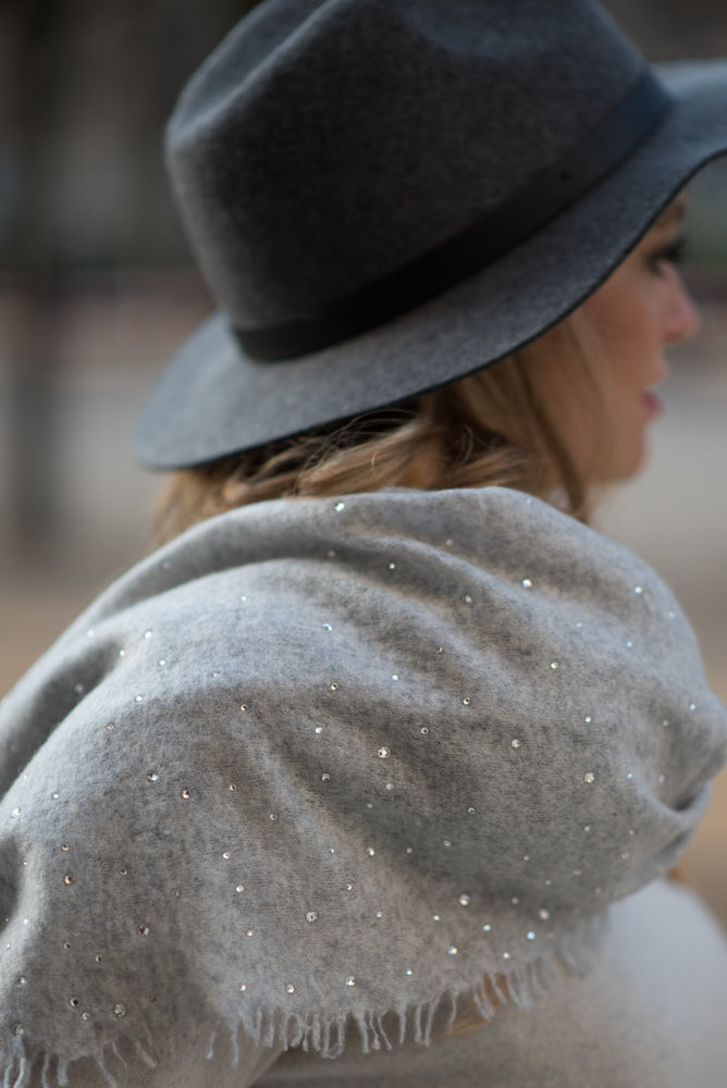 Starlume Couture Crystal-Adorned Knitted Cashmere Shawl