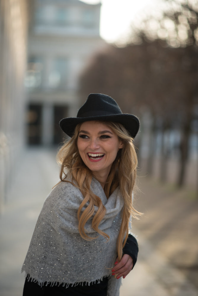 Starlume Couture Crystal-Adorned Knitted Cashmere Shawl