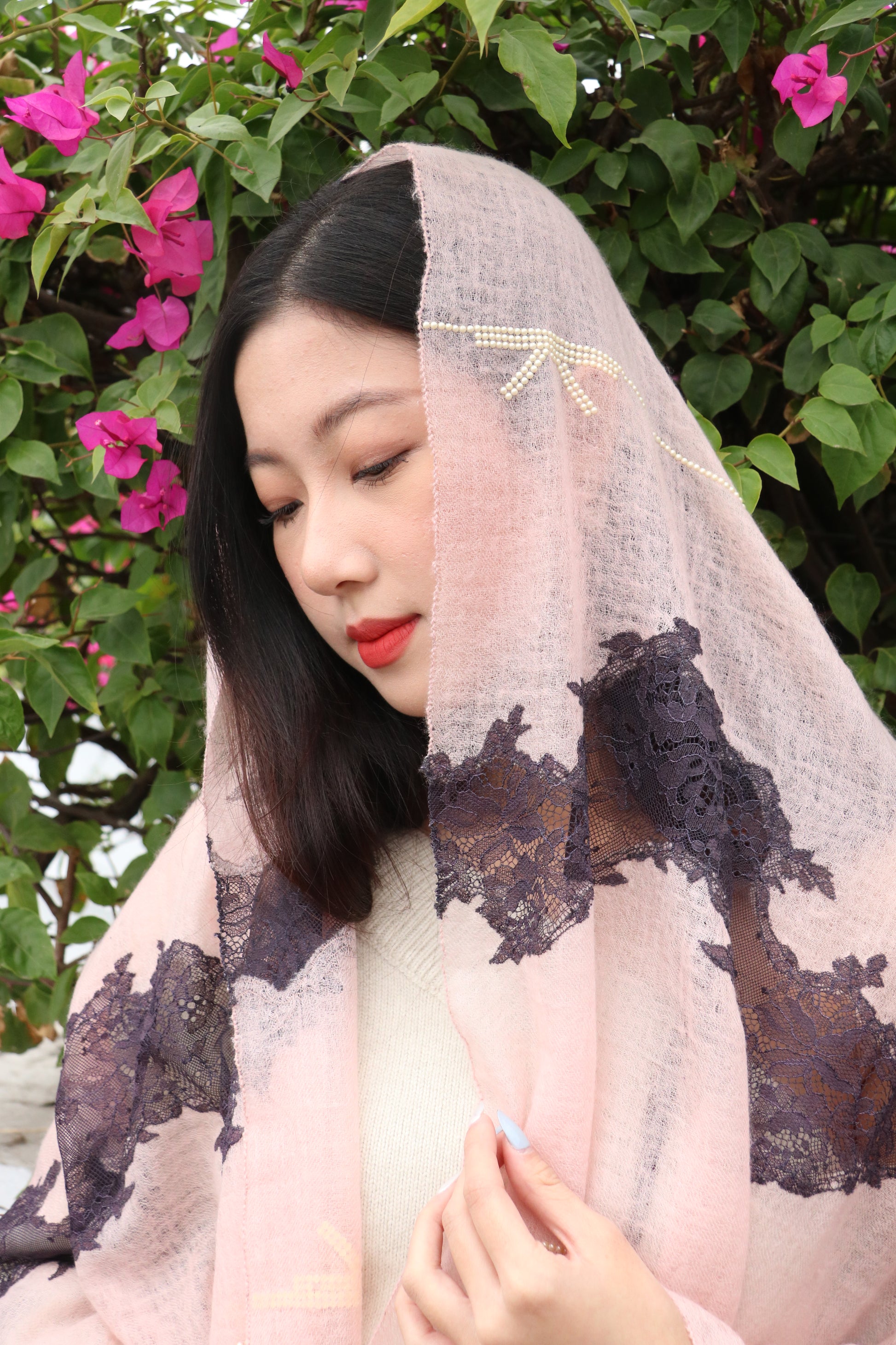 Lace Aura Cashmere Stole