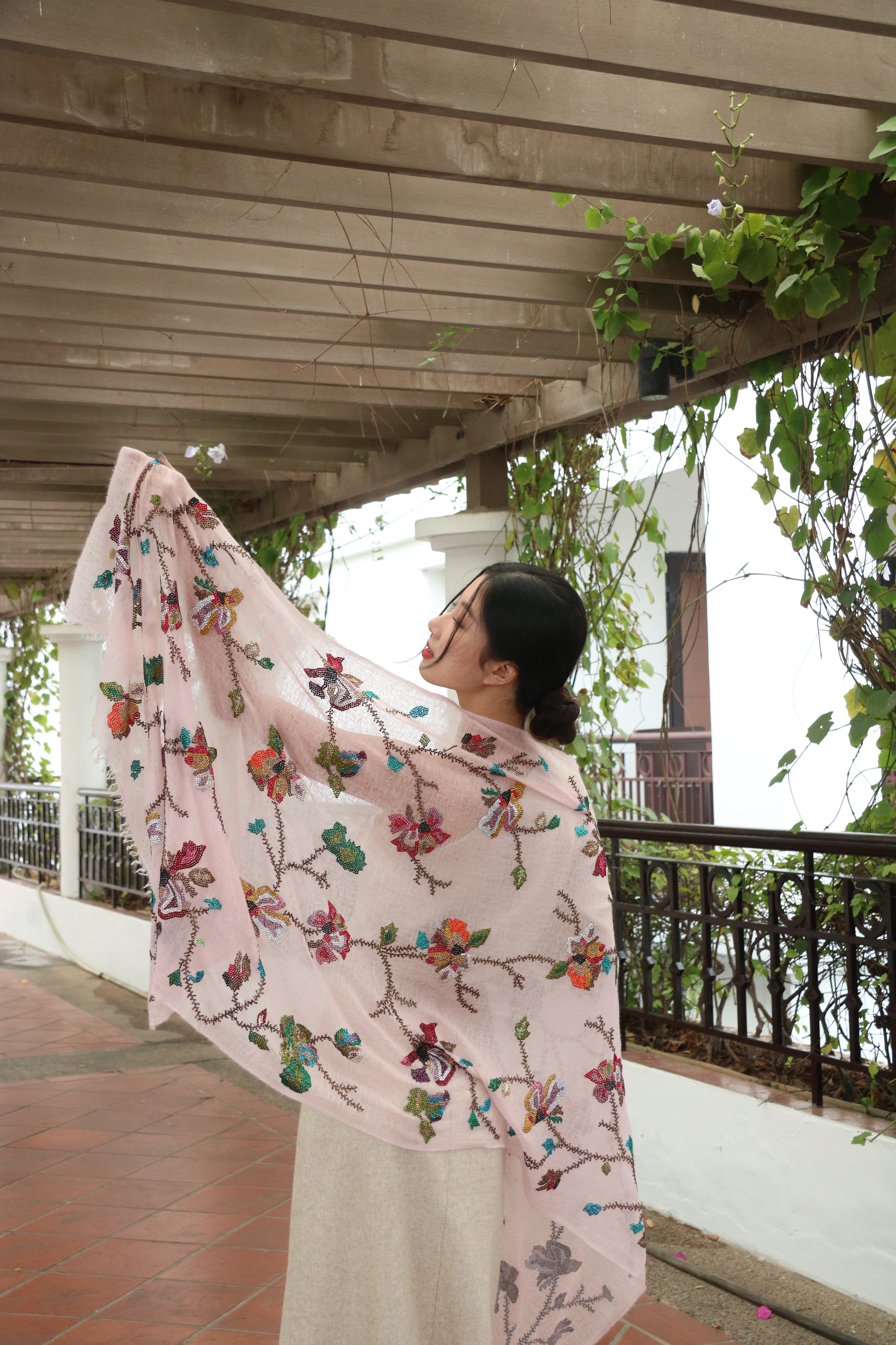 Crystal Blossom Reverie Cashmere Stole