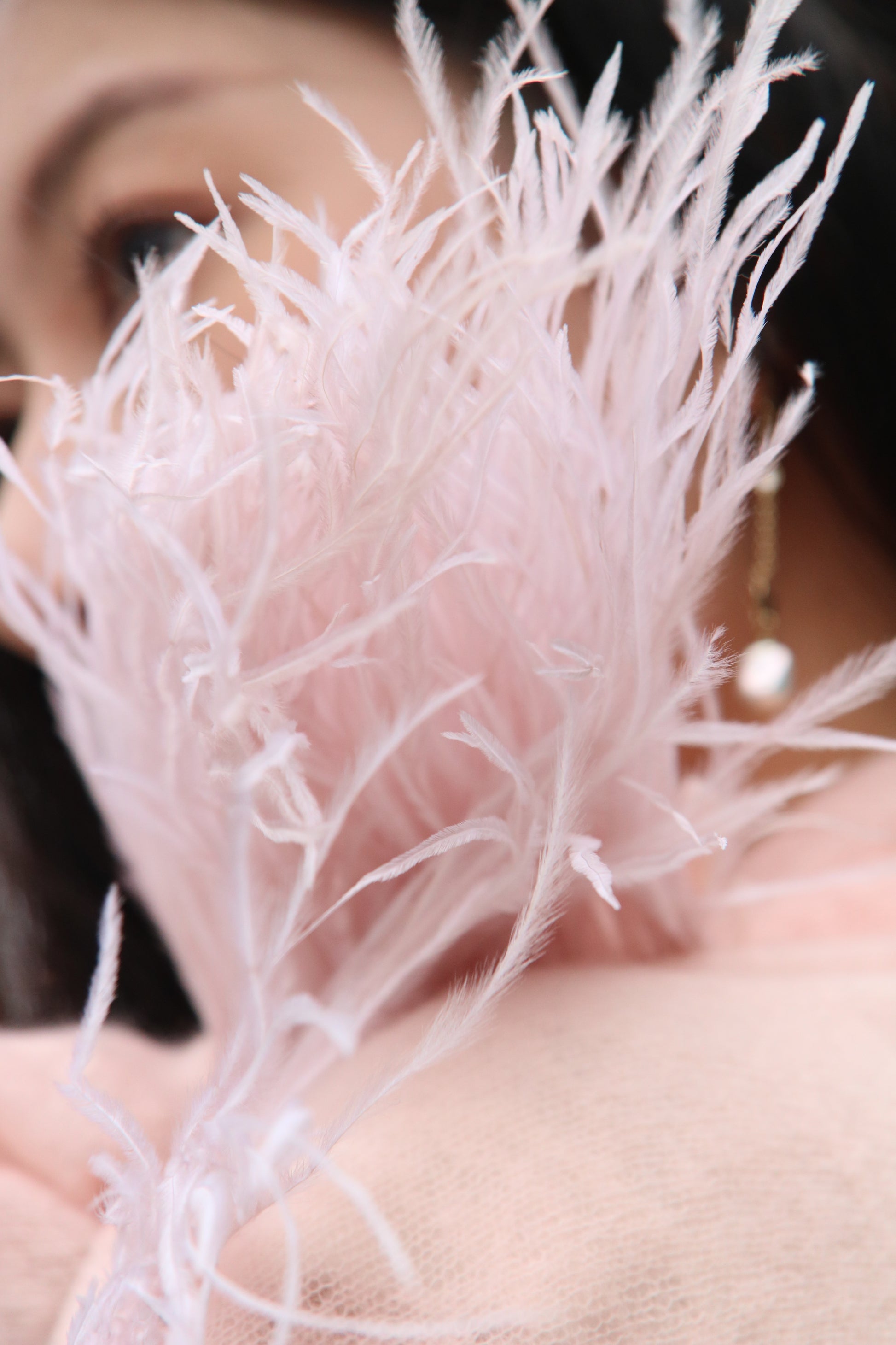 Featherlight Majesty Knitted Cashmere Stole