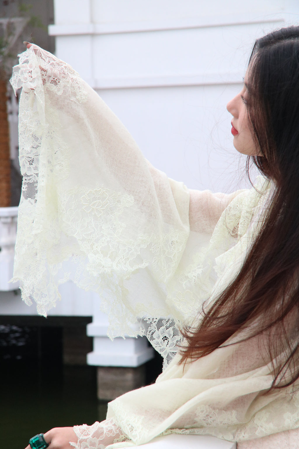 A Prism of Light on Artisanal Cashmere Stole