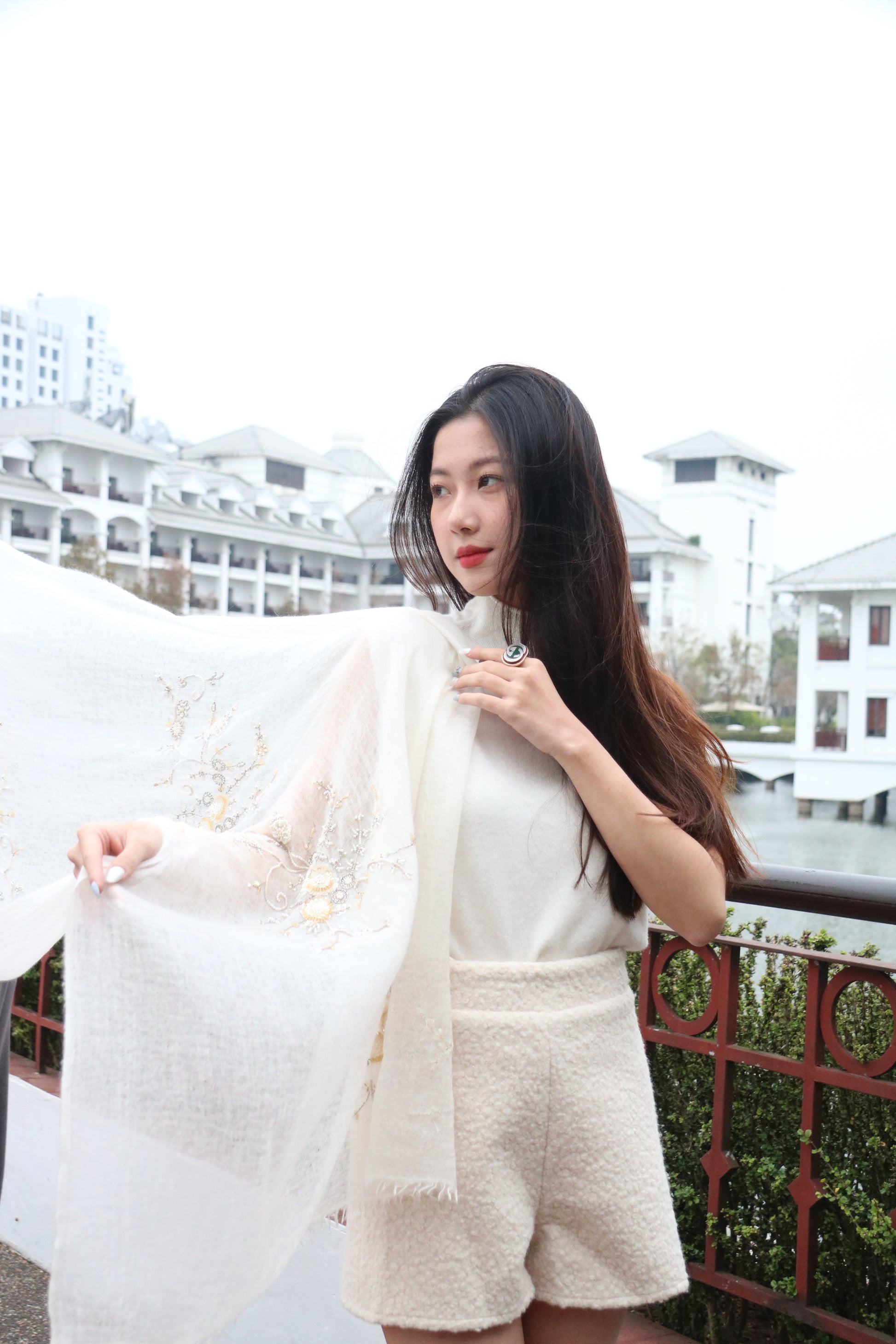 Regal Frost Cashmere Stole