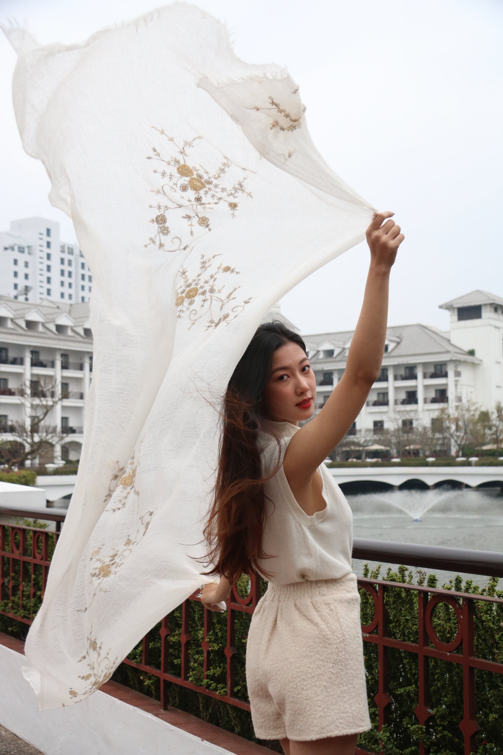 Regal Frost Cashmere Stole