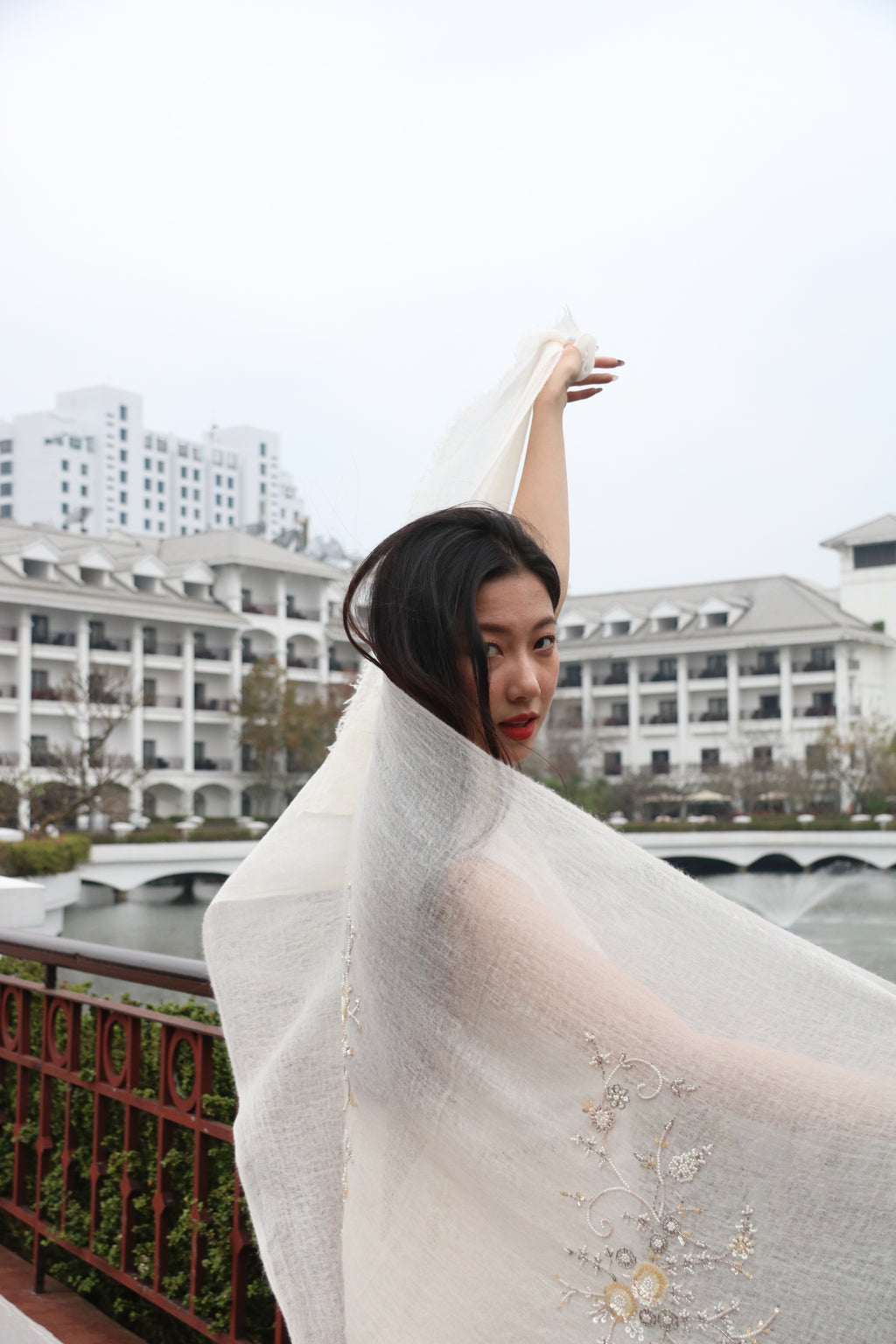 Regal Frost Cashmere Stole